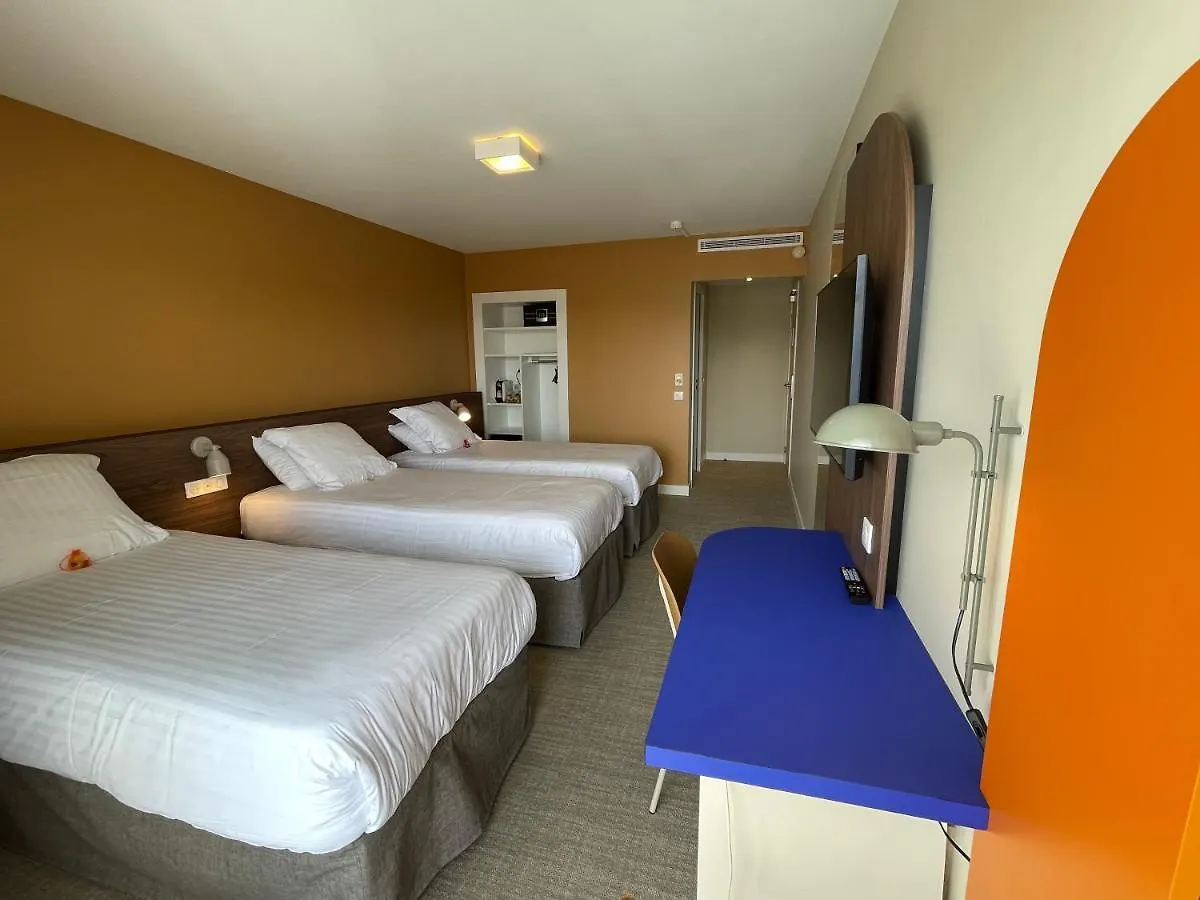 ***  Hotel Abrial Канны Франция