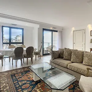 Carlton Riviera Aparthotel