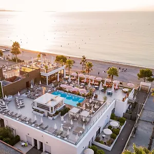 4* Szálloda Mercure Loubet