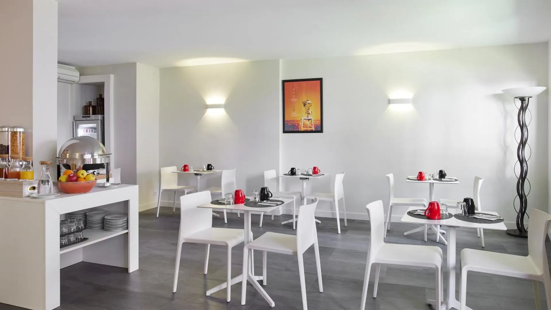 Hotel Abrial Cannes 3*,